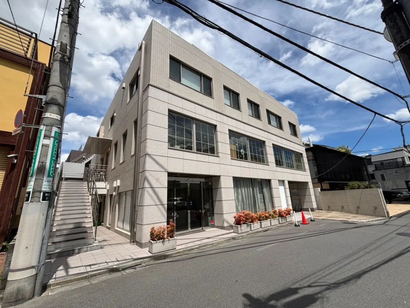 表参道山田ビルの賃貸・売買情報 |【アーバンスイート】東京の賃貸・購入・管理・売却の不動産サイト